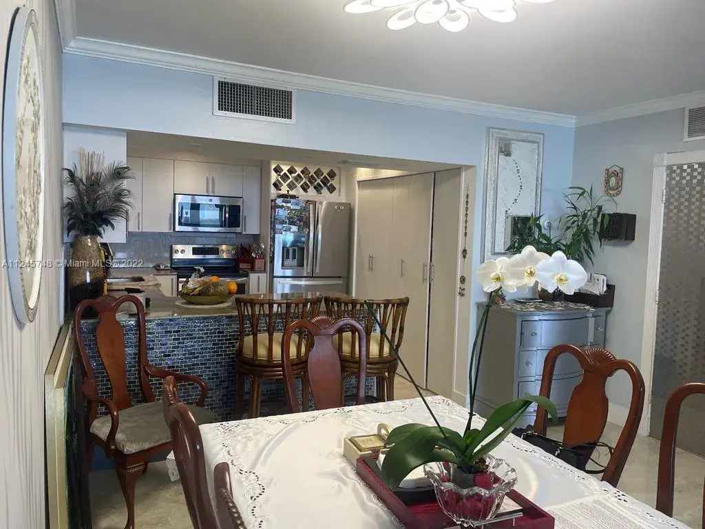 3725 S Ocean Dr # 1402, Hollywood FL 33019