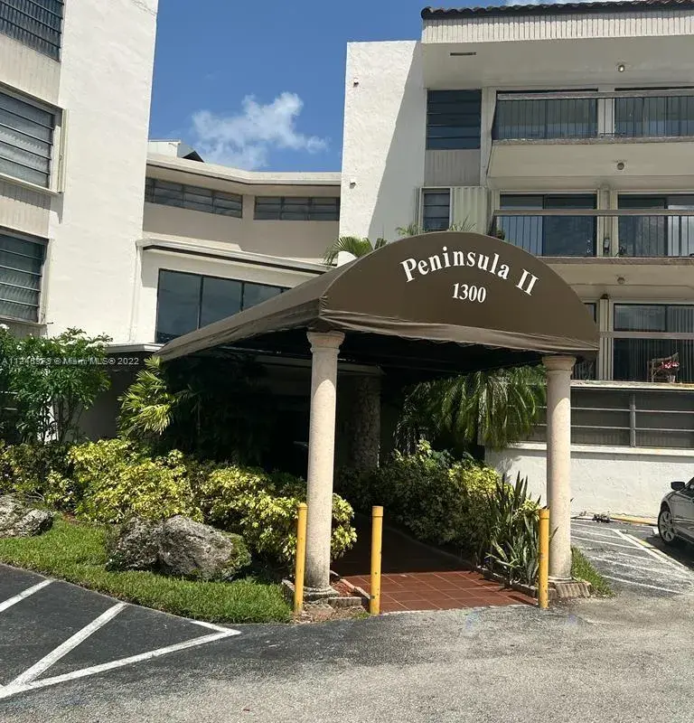 1300 SW 122nd Ave # 2, Miami FL 33184