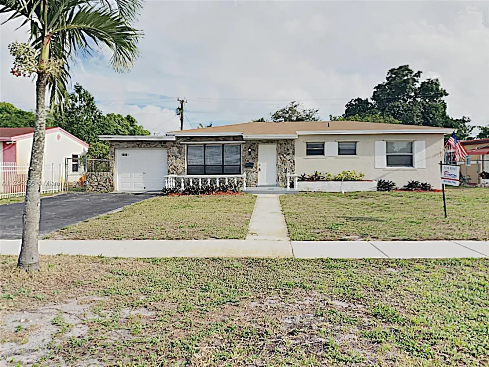 2 bedroom 1 bath Residential Lease for rent at 1050 Alabama Ave, Fort Lauderdale FL 33312