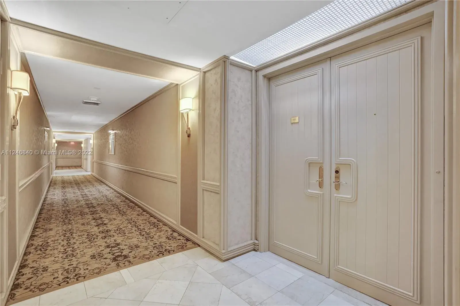 20281 E Country Club Dr # M3, Aventura FL 33180