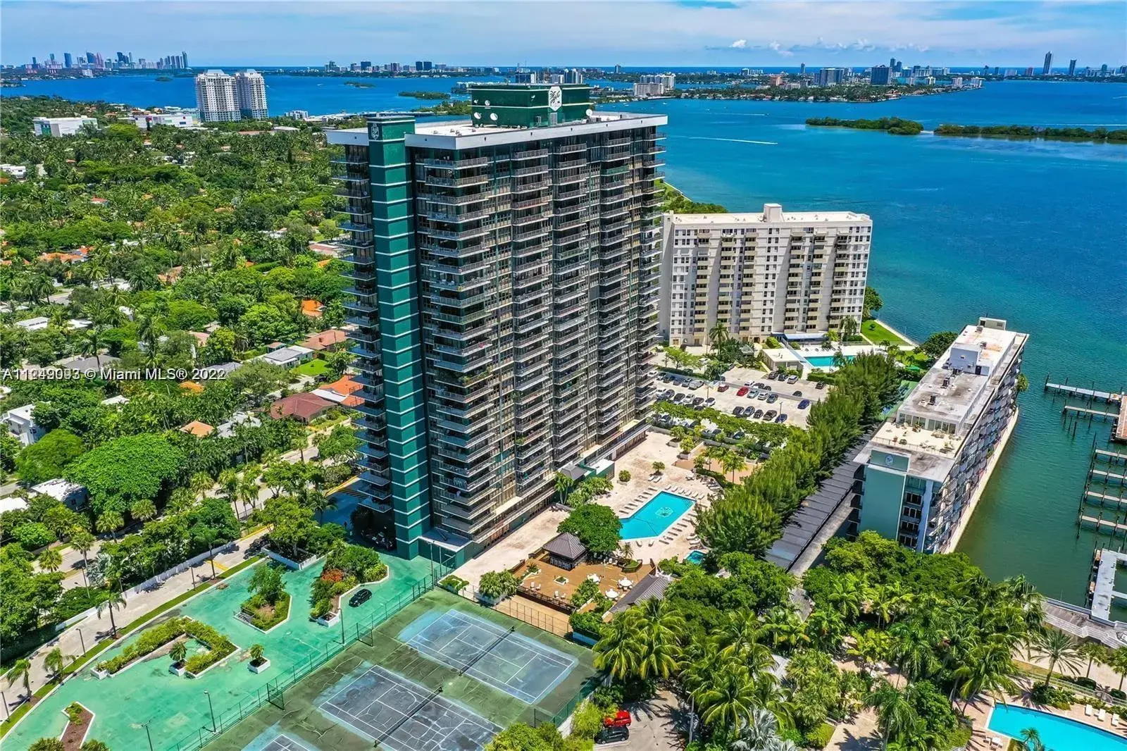 2 bedroom 2 bath Residential for sale at 780 NE 69th St # 1608, Miami FL 33138