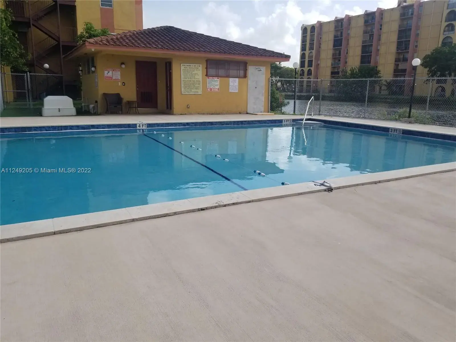 4707 NW 7th St # 8, Miami FL 33126