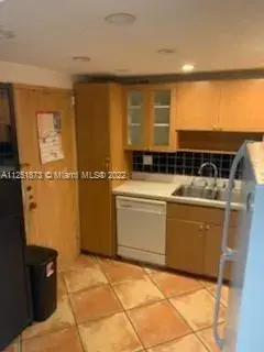 3725 S Ocean Dr # 909, Hollywood FL 33019
