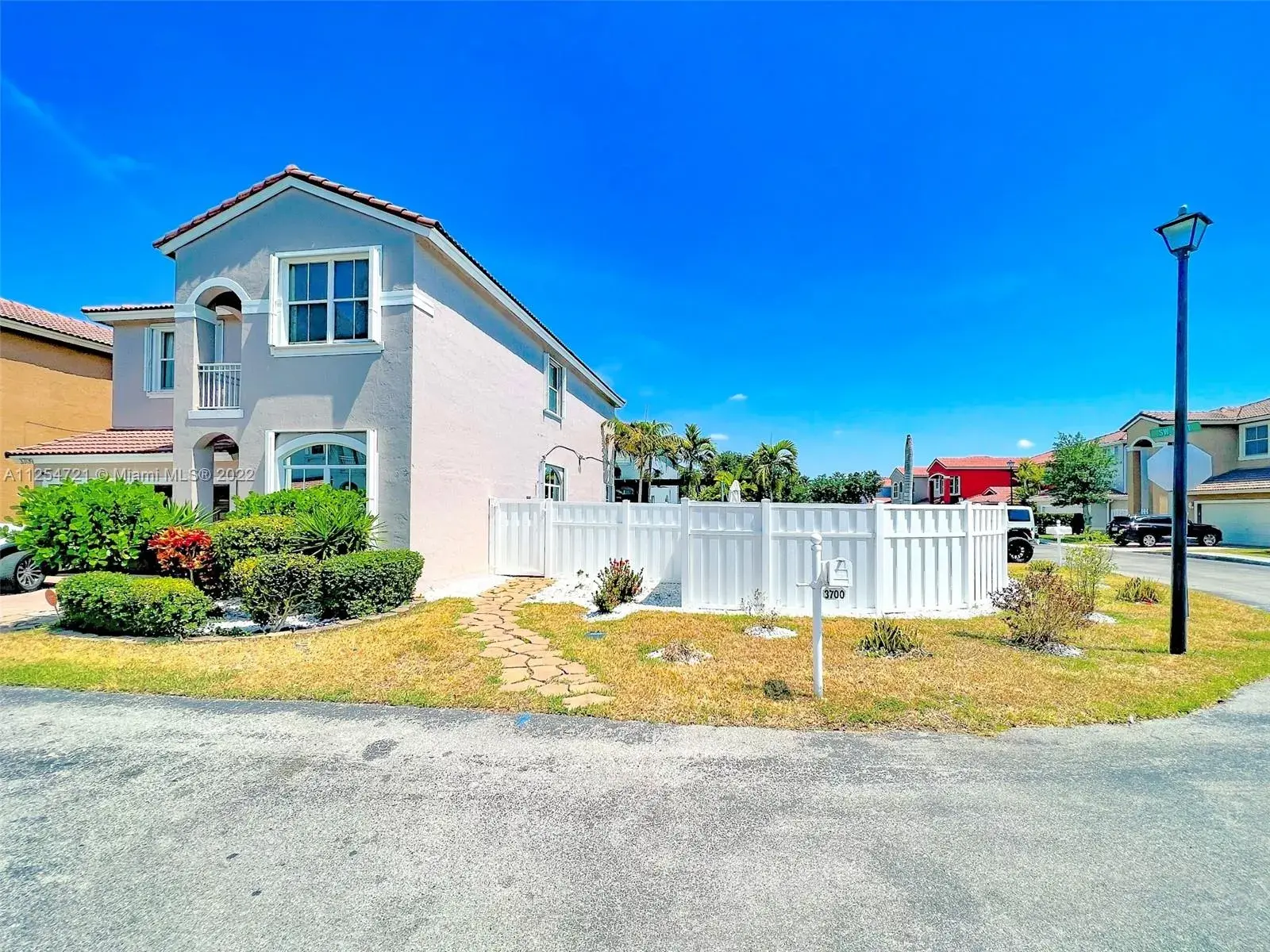 3709 SW 51st St # 3709, Hollywood FL 33312