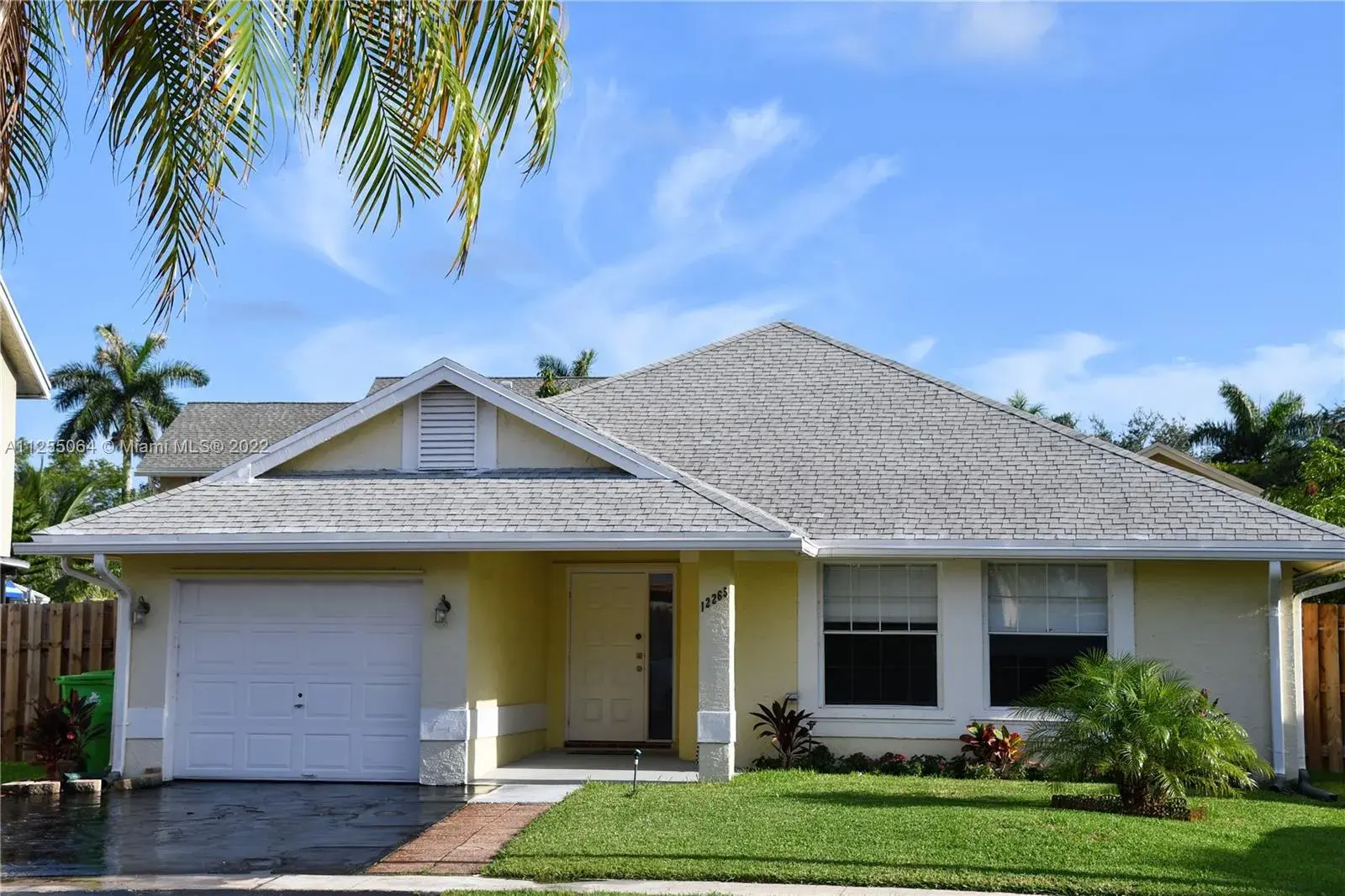 3 bedroom 2 bath Residential for sale at 12265 NW 32nd Mnr, Sunrise FL 33323