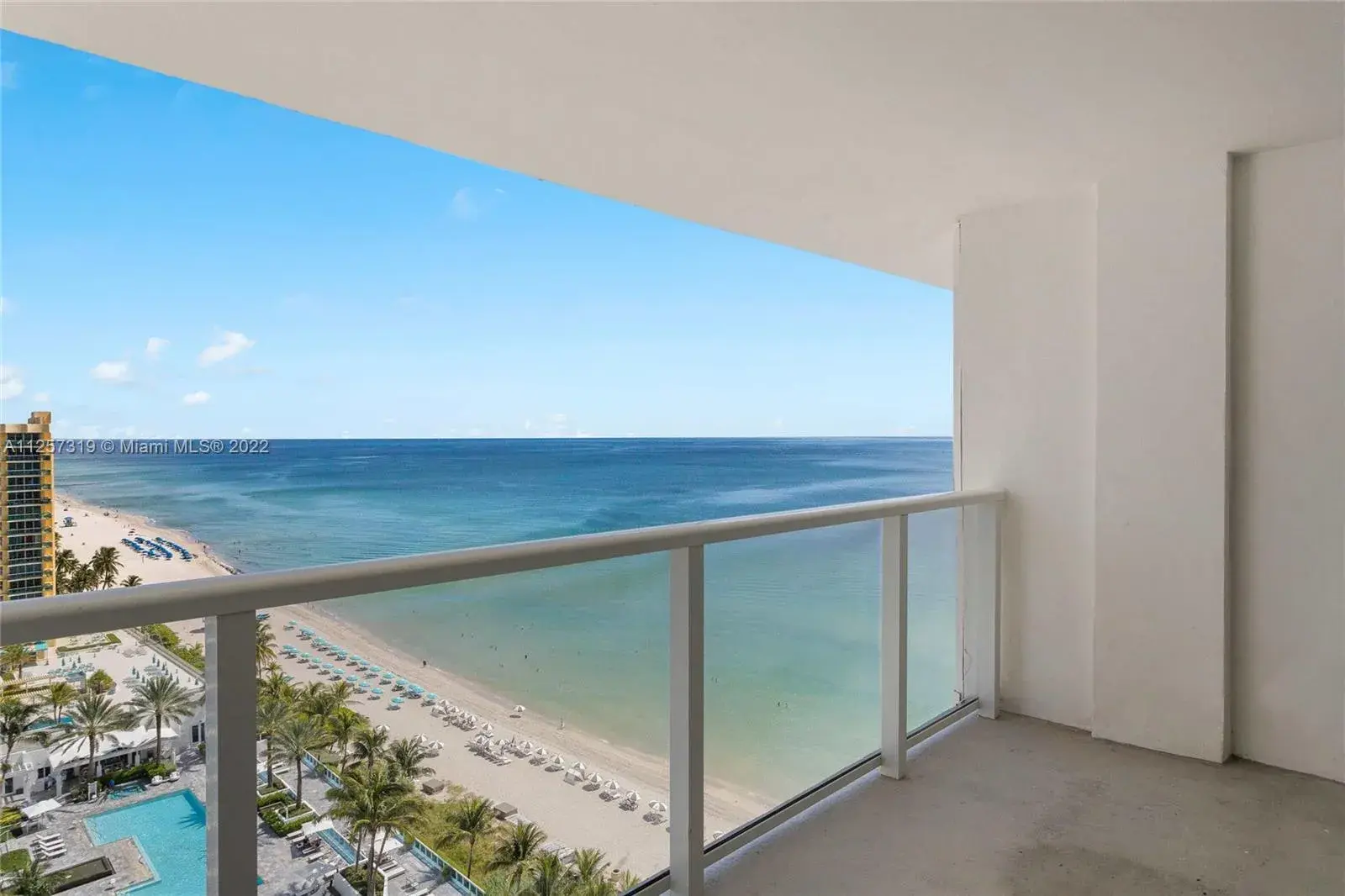 2 bedroom 2 bath Residential for sale at 2751 S Ocean Dr # 1802S, Hollywood FL 33019