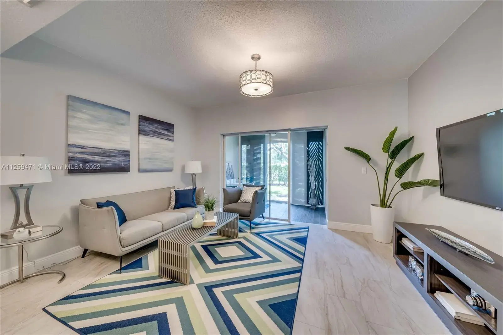 31 Whitehead Cir, Weston FL 33326