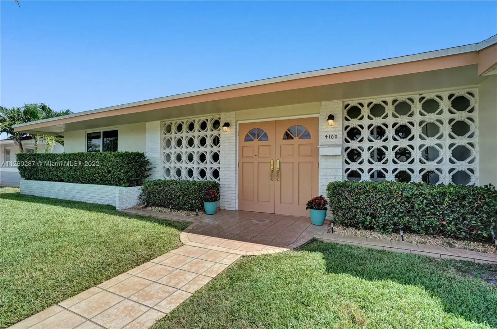 4100 Grant St, Hollywood FL 33021