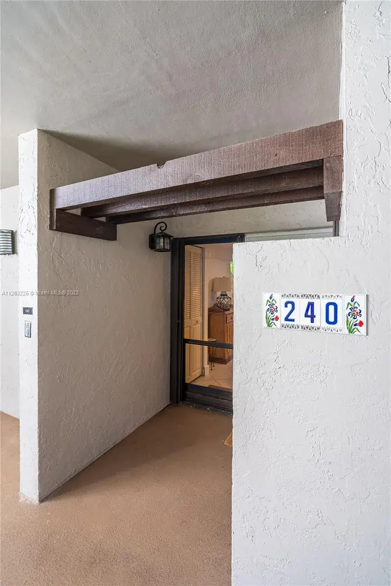 141 Crandon Blvd # 240, Key Biscayne FL 33149