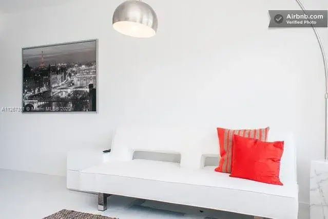 801 15th St # 205, Miami Beach FL 33139