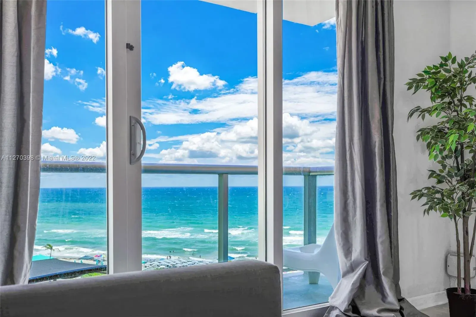 1 bedroom 1 bath for rent at 3801 S Ocean Dr # 8Z, Hollywood FL 33019