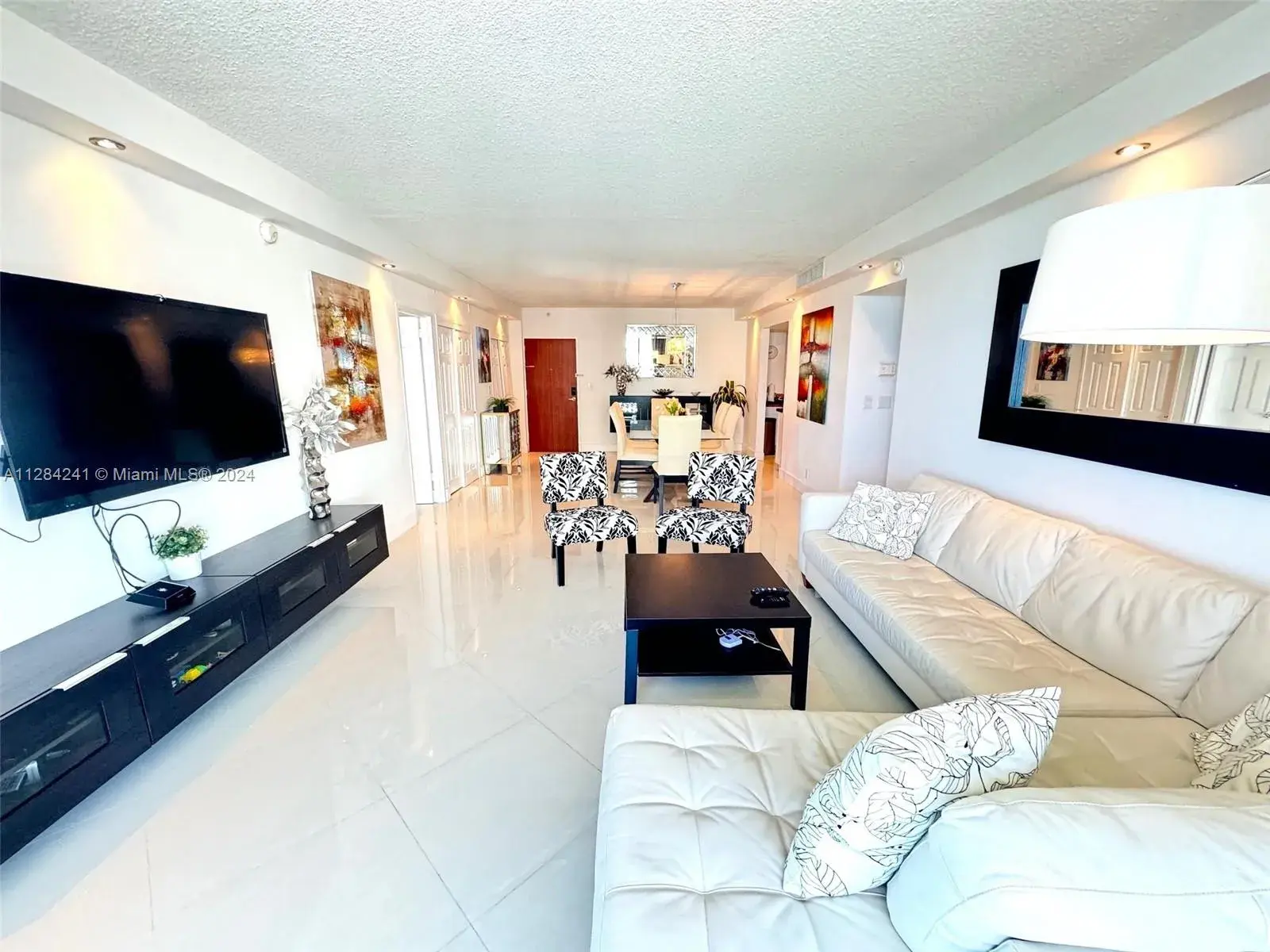 2 bedroom 2 bath for rent at 3901 S Ocean Dr # 8E, Hollywood FL 33019