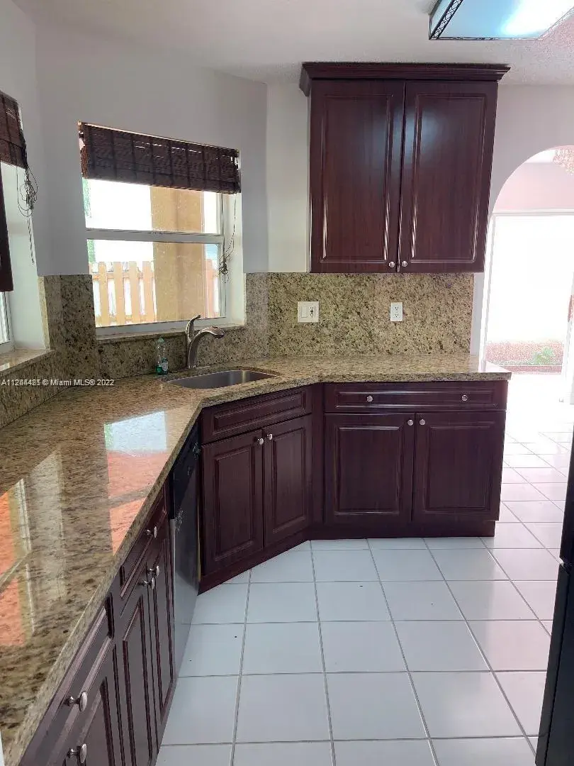 15623 SW 100th Ter # 15623, Miami FL 33196