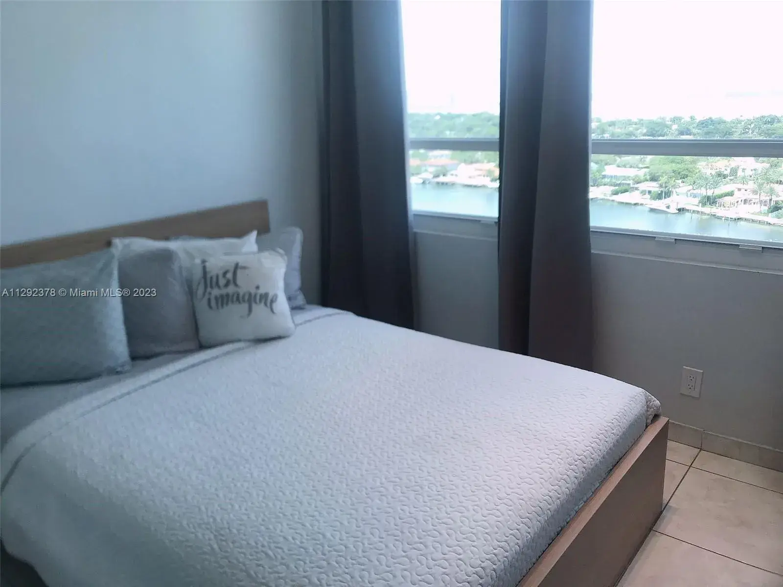 5445 Collins Ave # 1606, Miami Beach FL 33140