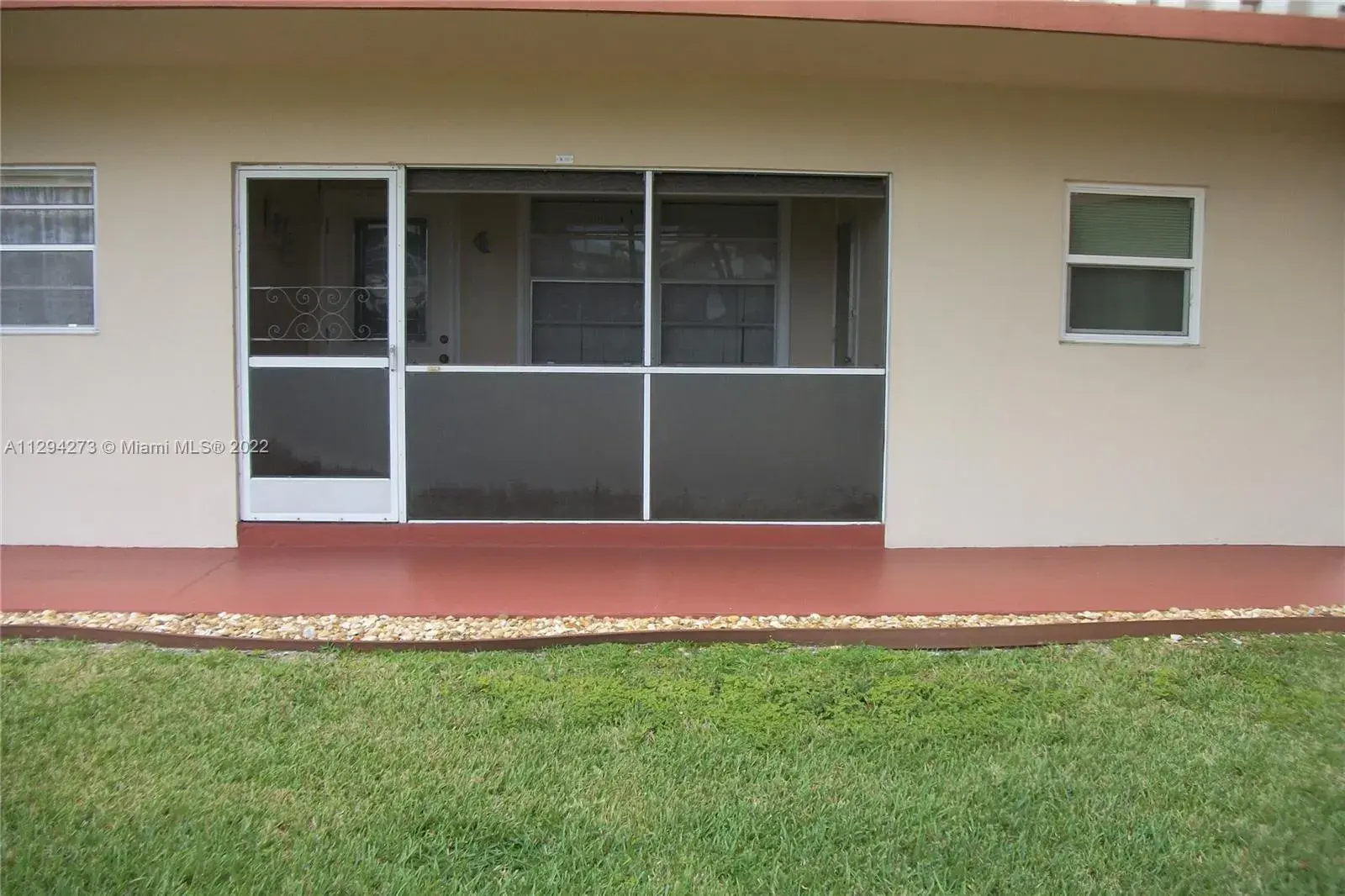 2 bedroom 2 bath Residential for sale at 5300 Washington St # U103, Hollywood FL 33021
