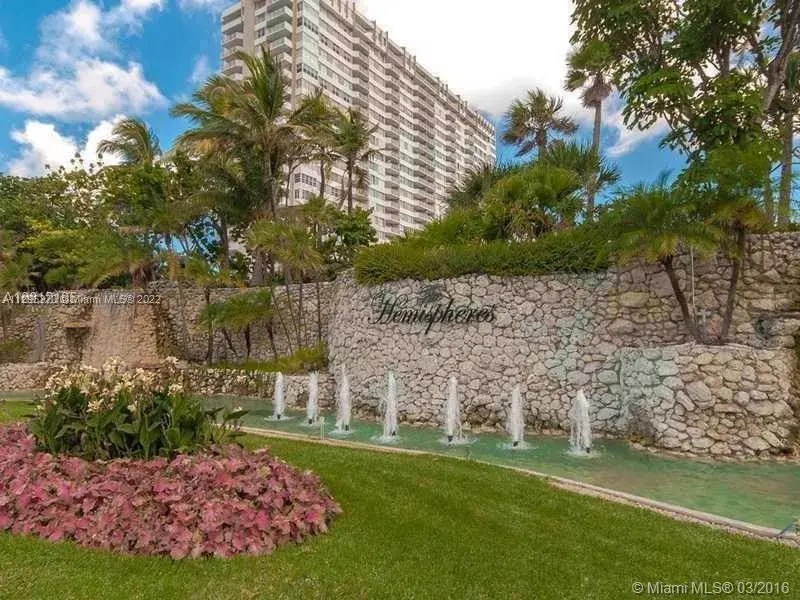 1965 S Ocean Dr # 2B, Hallandale Beach FL 33009