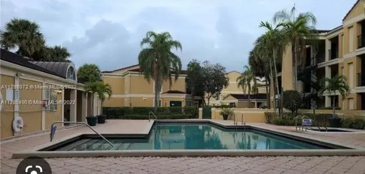 833 Riverside Dr # 811, Coral Springs FL 33071
