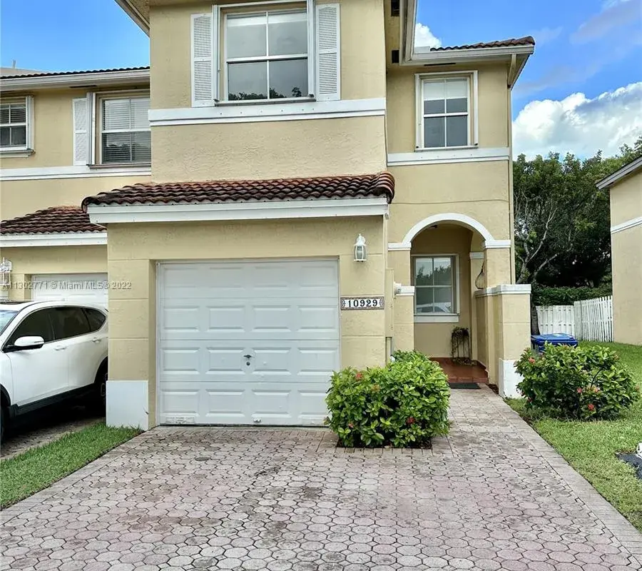 10929 NW 43rd Ln # 10929, Doral FL 33178