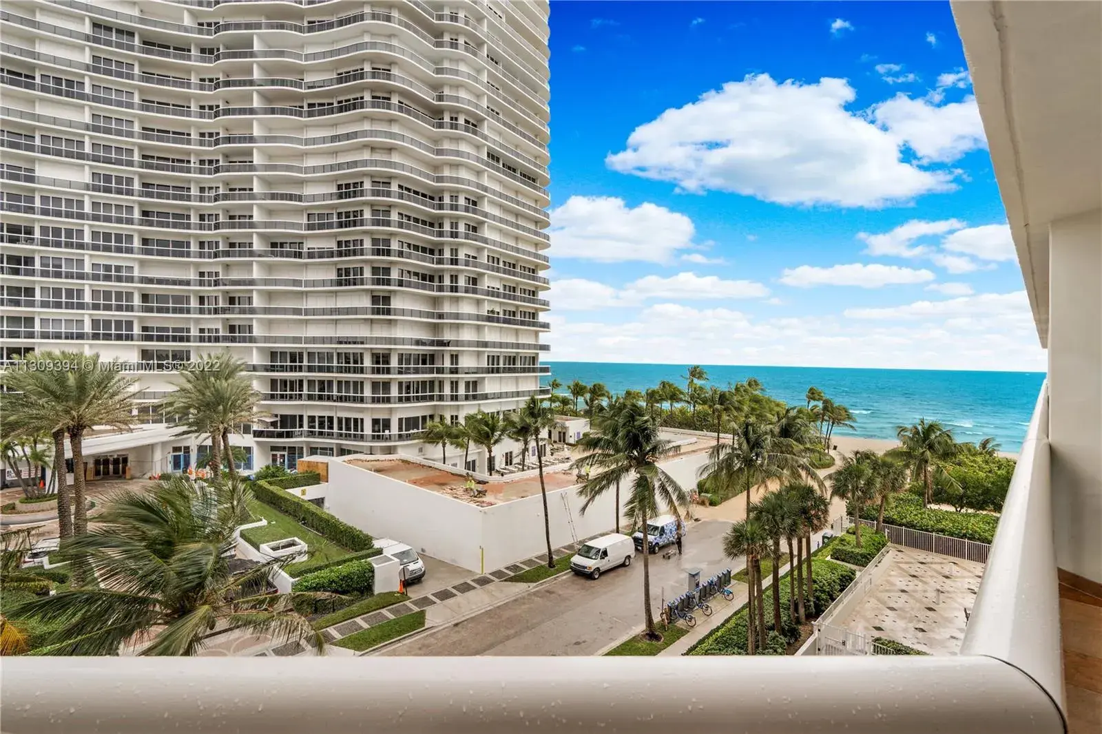 3 bedroom 3 bath Residential for sale at 9595 Collins Ave # I, Surfside FL 33154