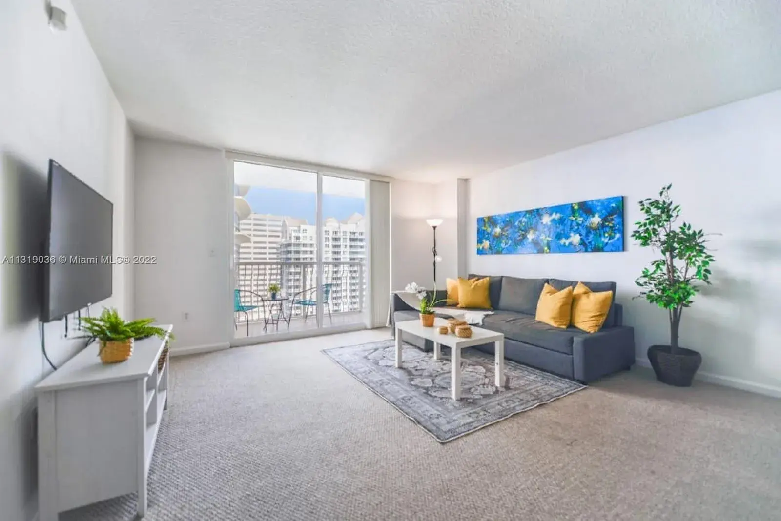 1200 Brickell Bay Dr # 3004, Miami FL 33131