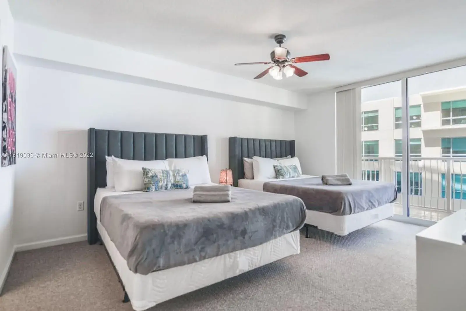 1200 Brickell Bay Dr # 3004, Miami FL 33131