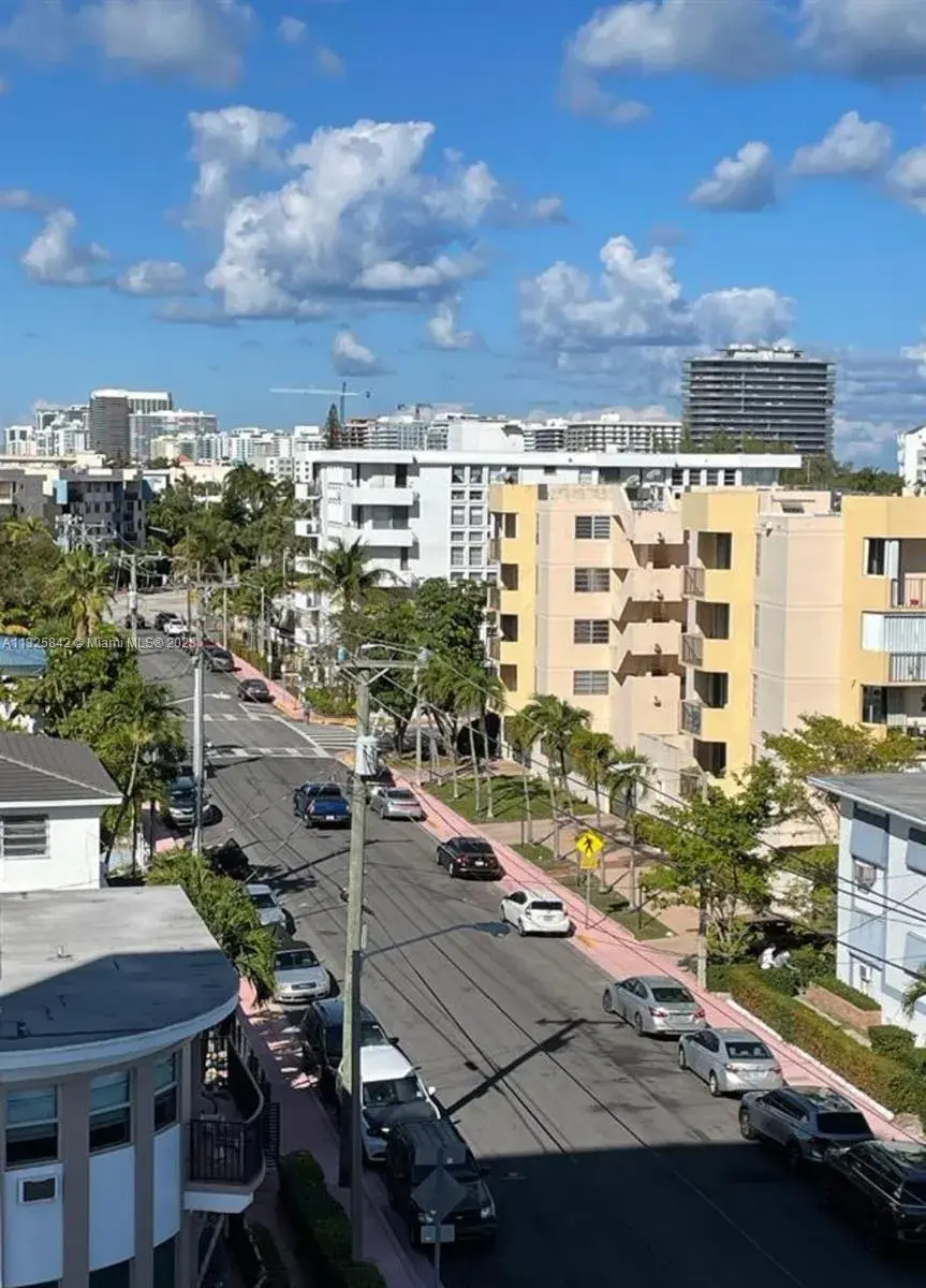 7850 Byron Ave # 606, Miami Beach FL 33141