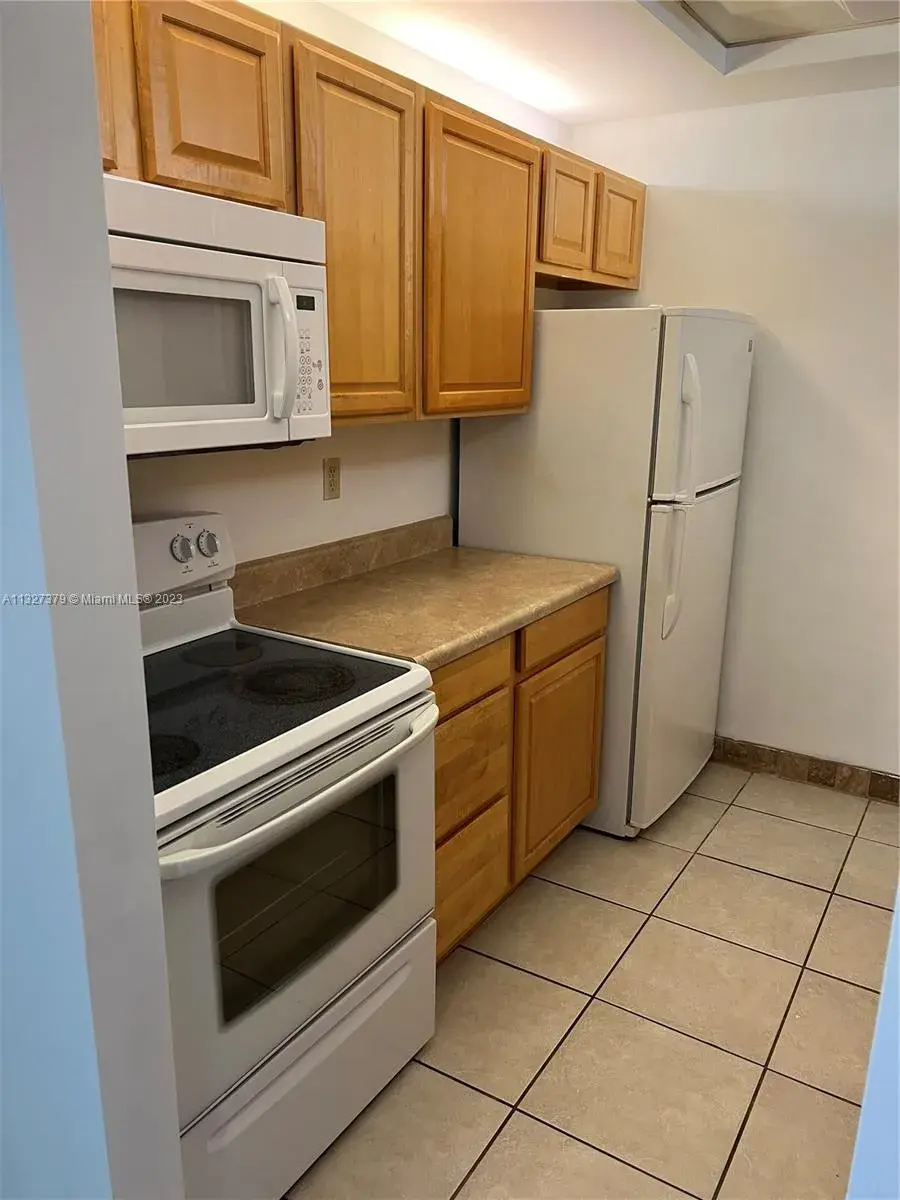 1 bedroom 1 bath Residential for sale at 4116 NW 88th Ave # 104, Coral Springs FL 33065