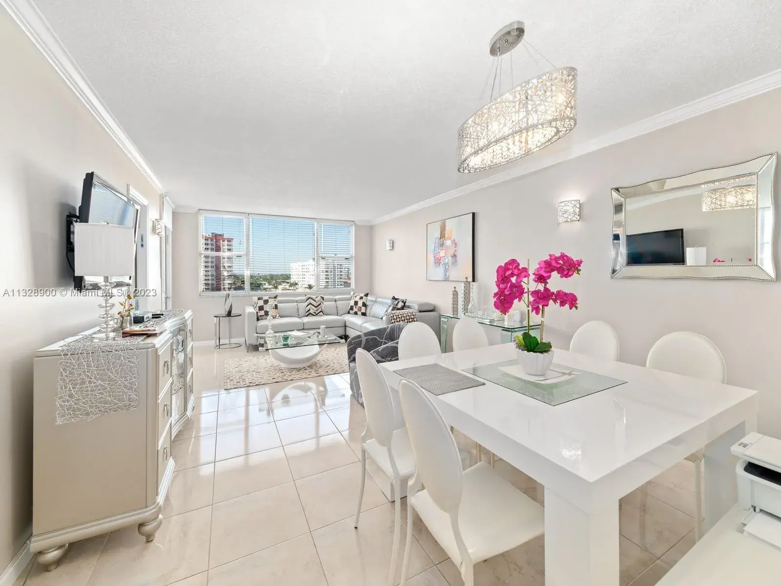 1 bedroom 1 bath Residential Lease for rent at 3180 S Ocean Dr # 618, Hallandale Beach FL 33009