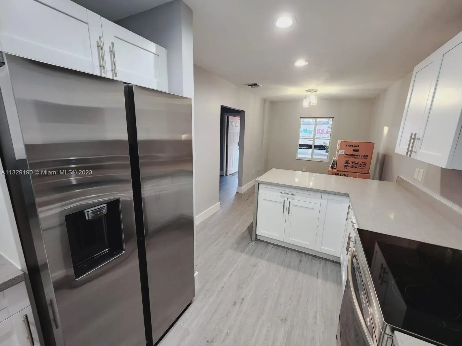 2472 NW 98th Ln, Sunrise FL 33322