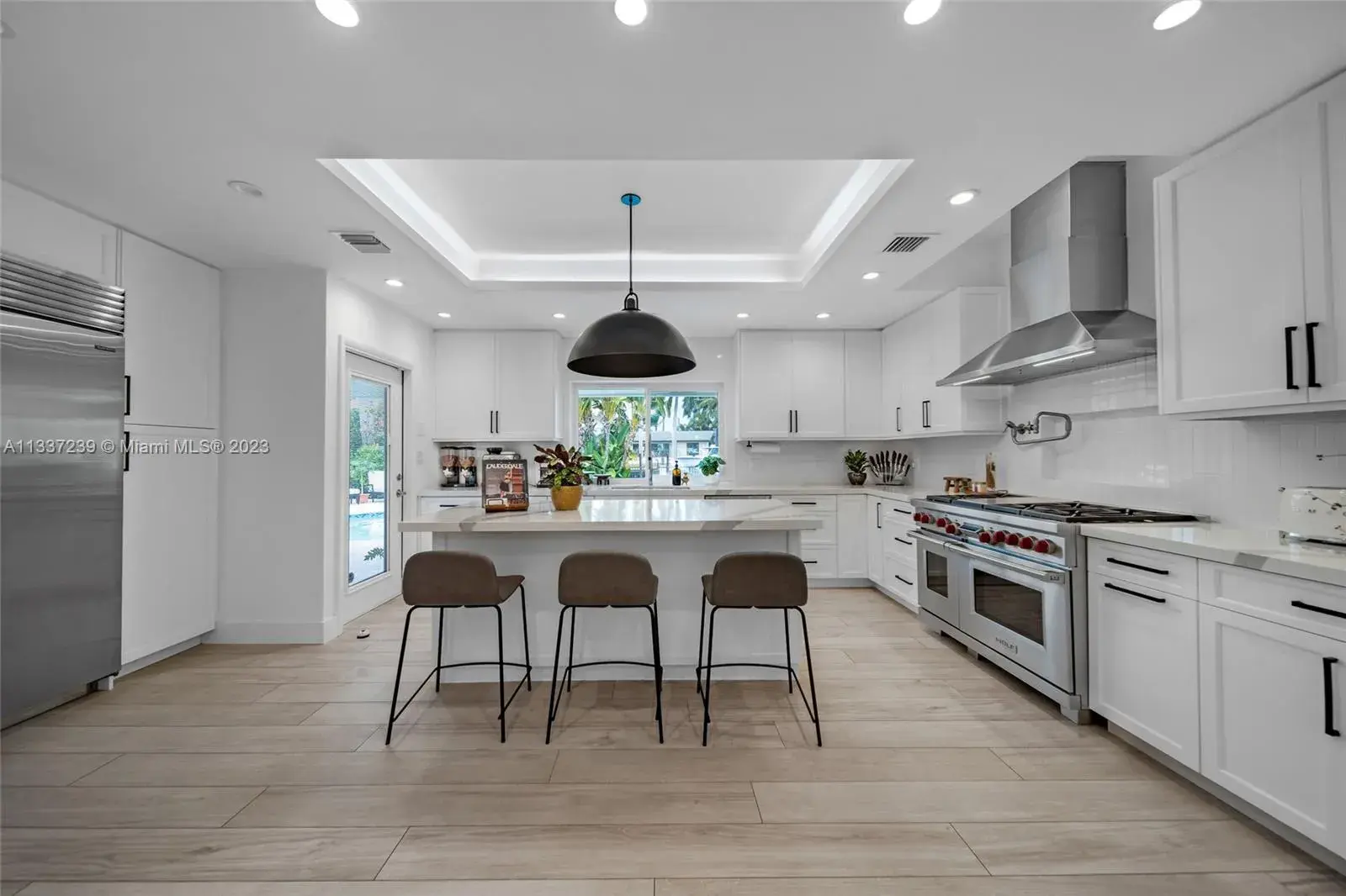 2537 Lucille Dr, Fort Lauderdale FL 33316