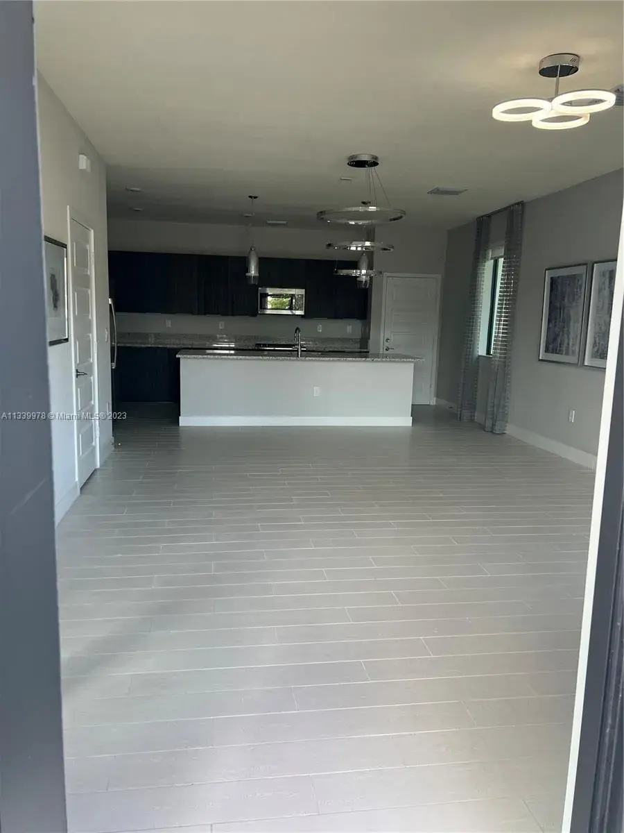 4740 NW 84th Ave # 4740, Doral FL 33166