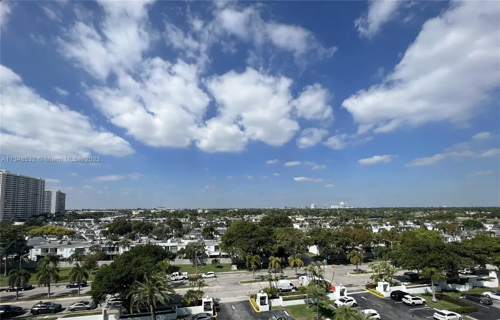 1 bedroom 1 bath Residential for sale at 800 Parkview Dr # 827, Hallandale Beach FL 33009
