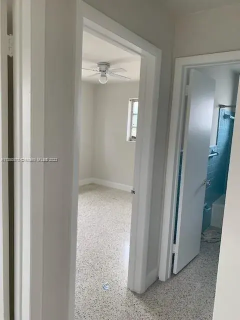 813 SW 7th Ave # 2, Hallandale Beach FL 33009