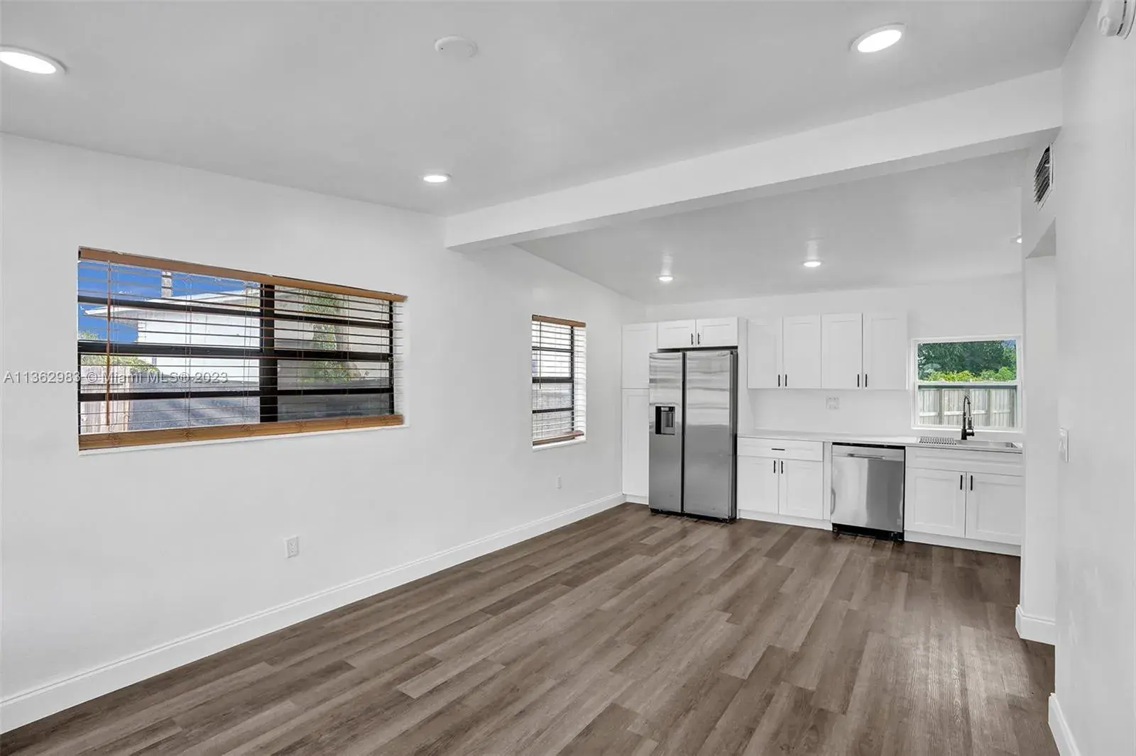 272 NW 31st Ave, Fort Lauderdale FL 33311