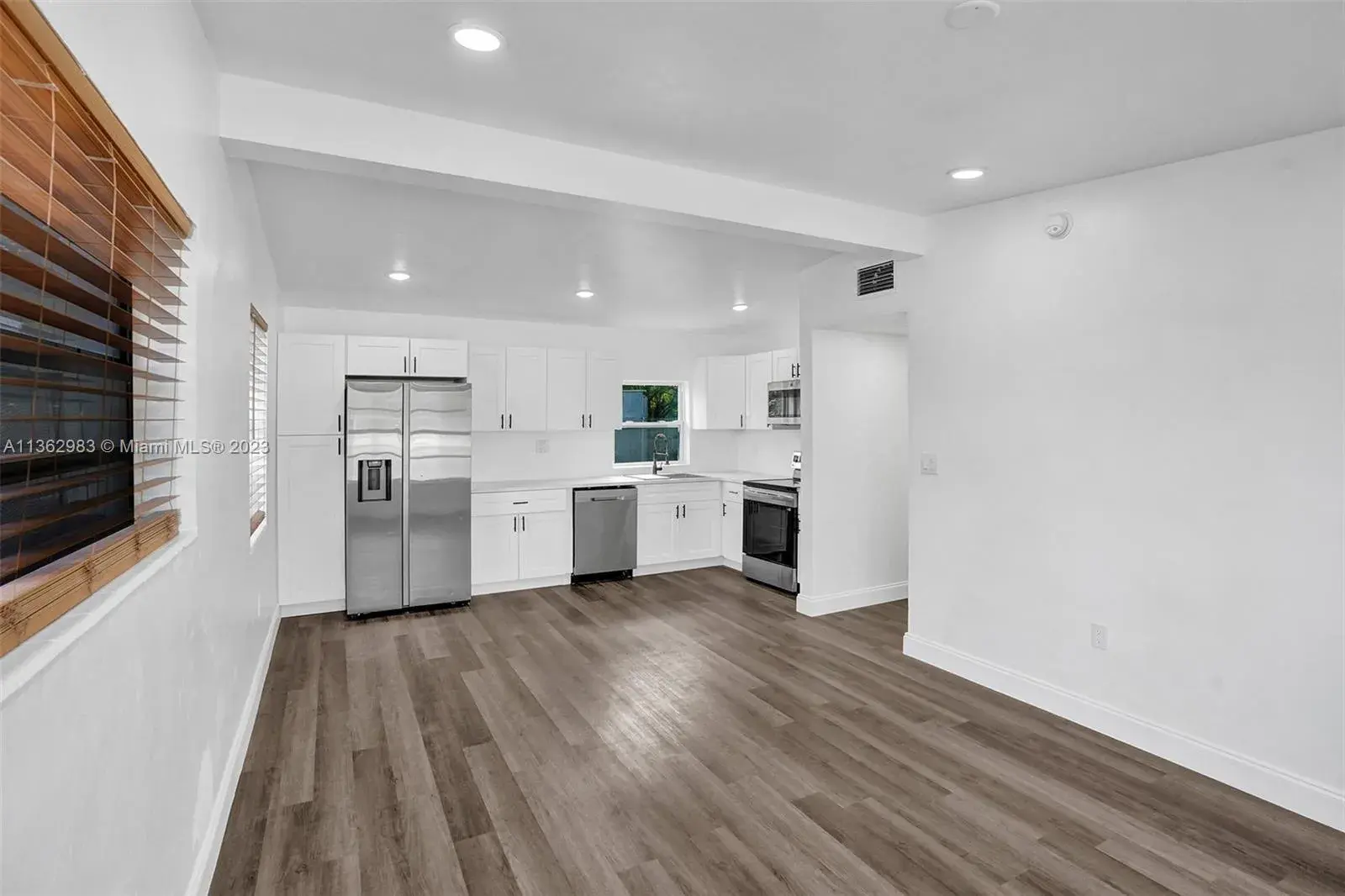 272 NW 31st Ave, Fort Lauderdale FL 33311