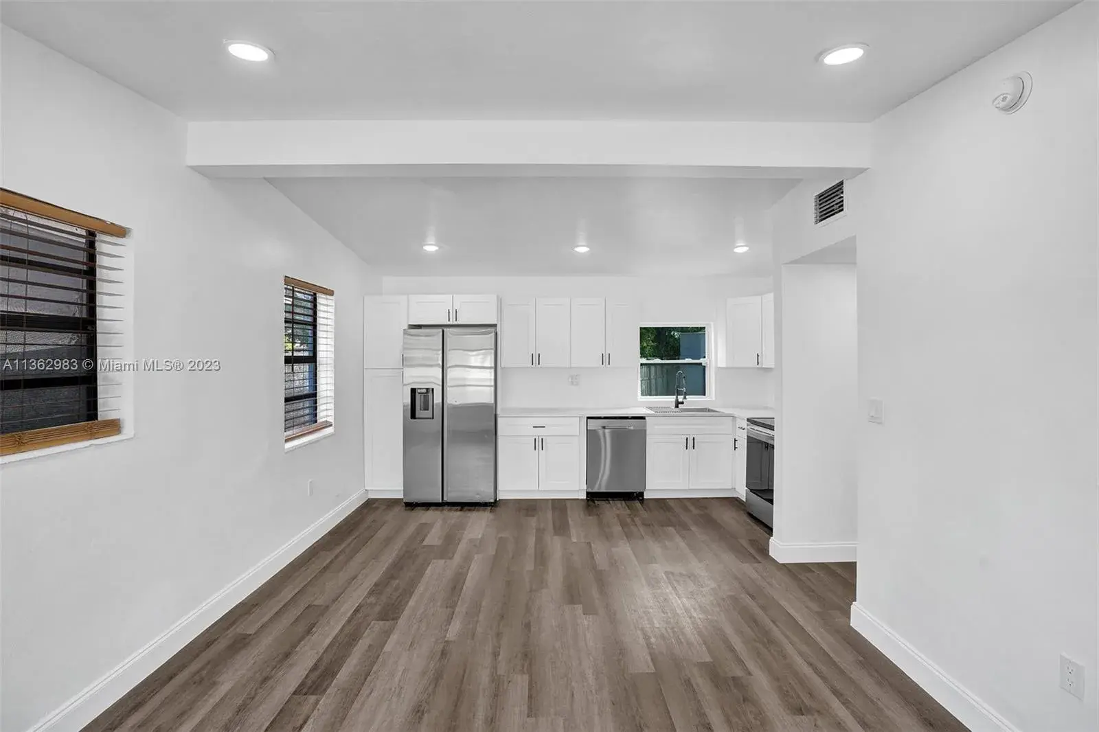 272 NW 31st Ave, Fort Lauderdale FL 33311