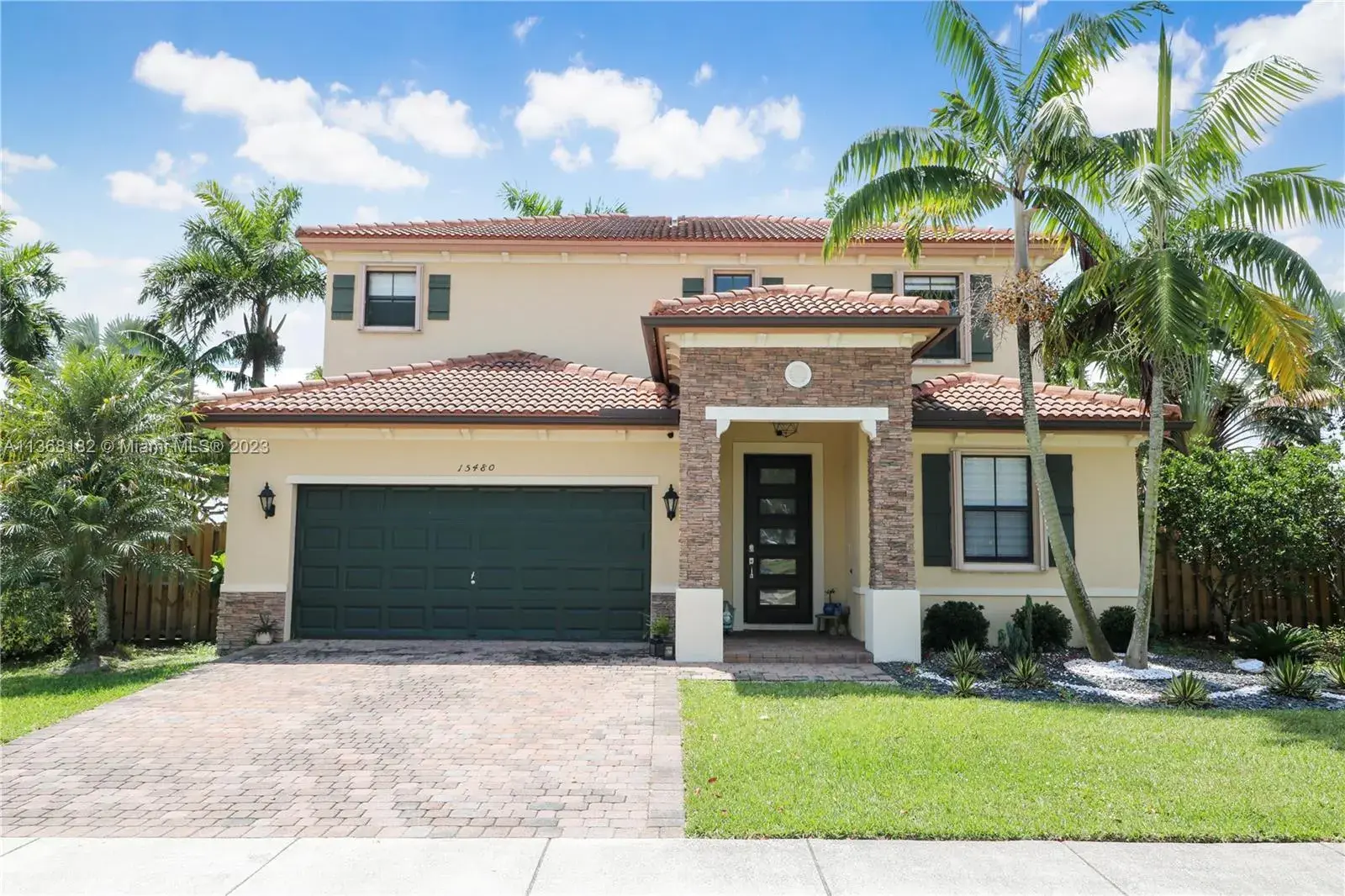 5 bedroom 3 bath Residential for sale at 15480 SW 119th Ter, Miami FL 33196