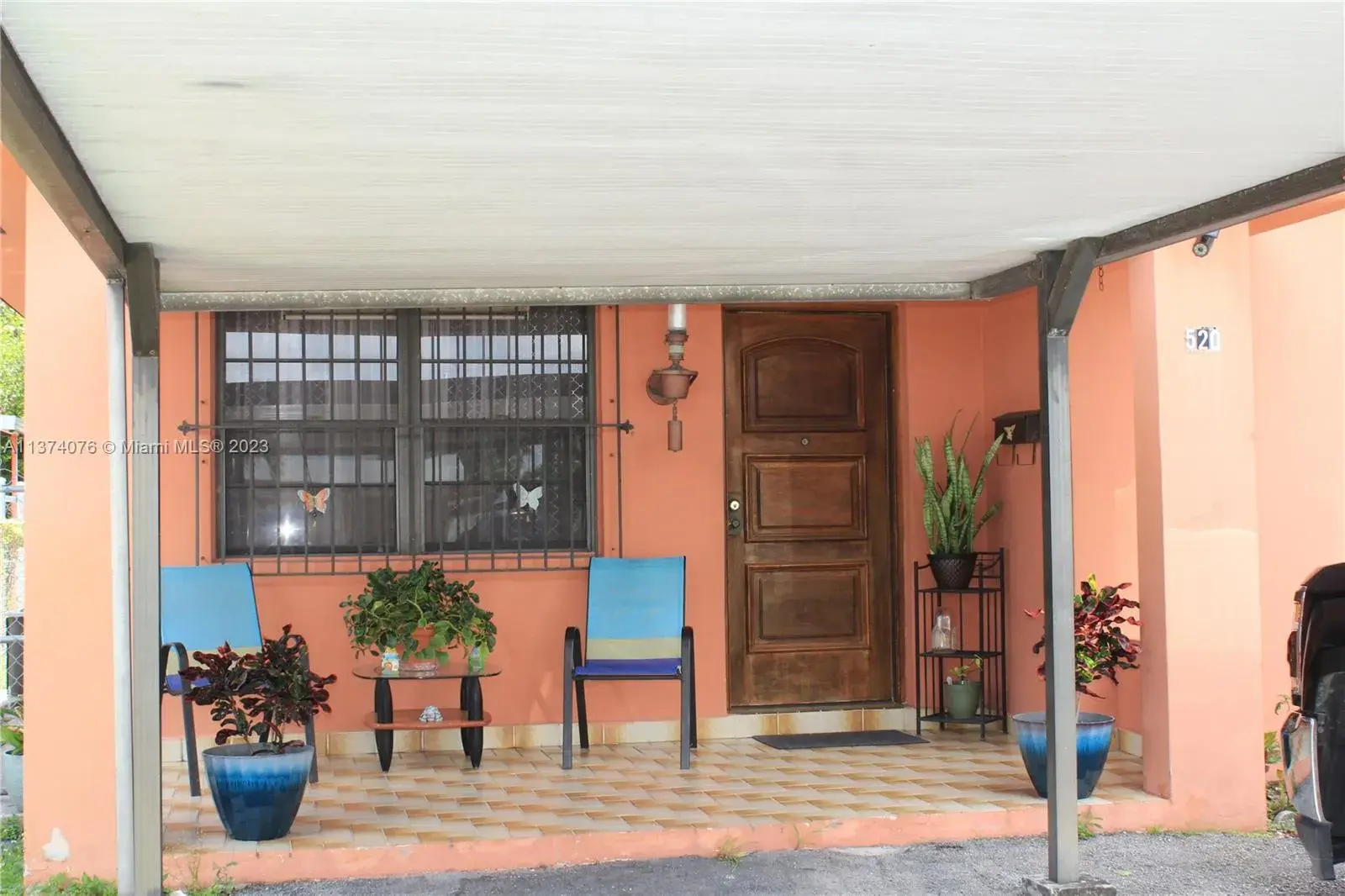 520 E 29th St, Hialeah FL 33013