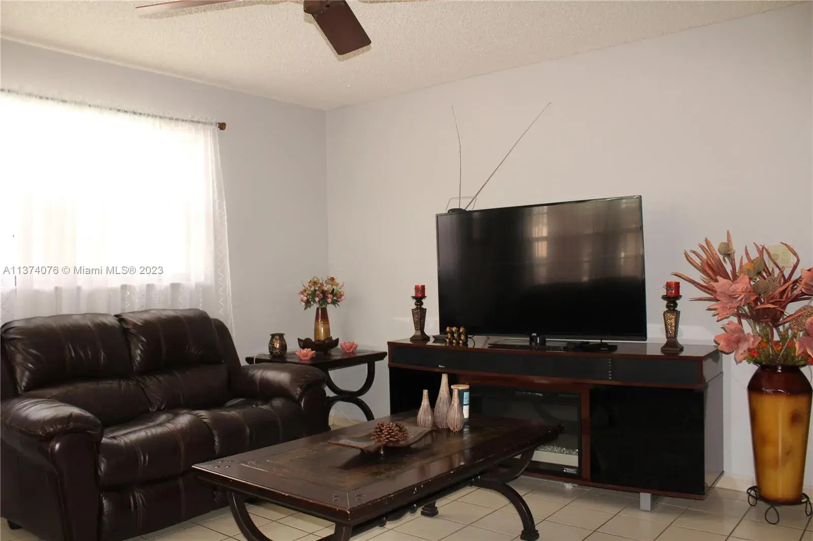 520 E 29th St, Hialeah FL 33013