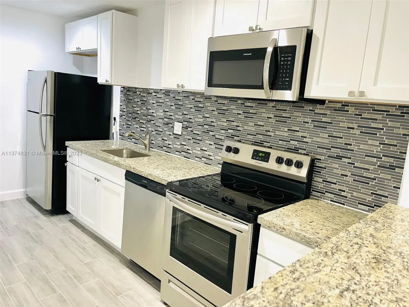 2770 NW 58th Ter, Lauderhill FL 33313