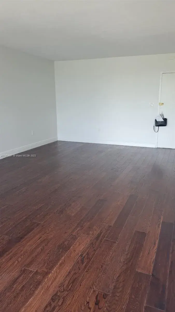 20100 W Country Club Dr # 404, Aventura FL 33180