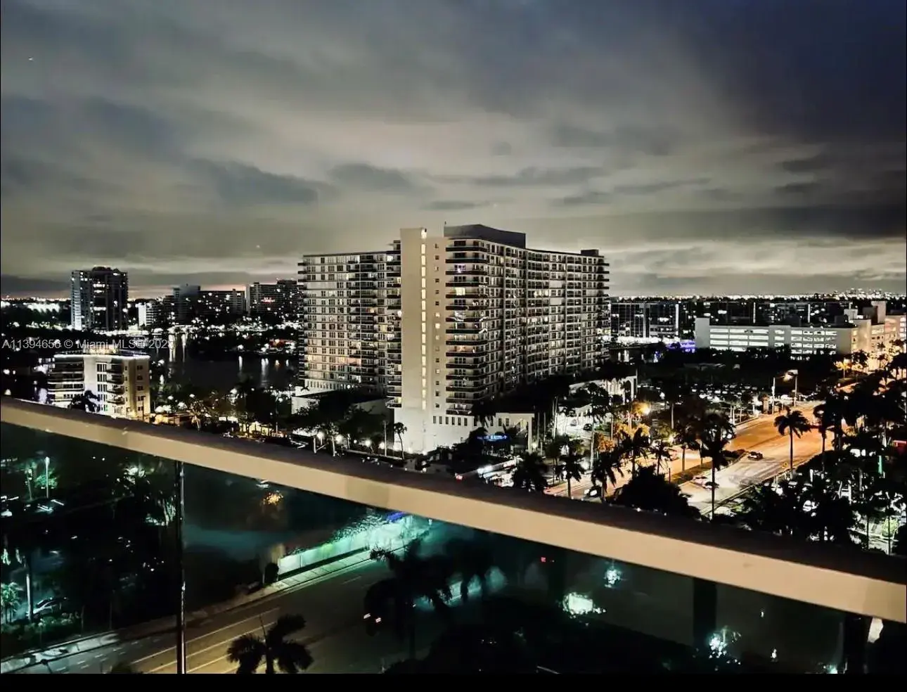 4001 S Ocean Dr # 14H, Hollywood FL 33019