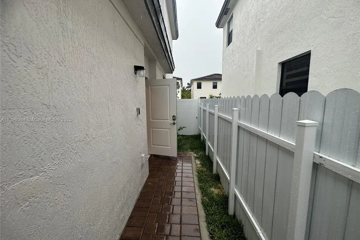 22751 SW 131st Ave, Miami FL 33170