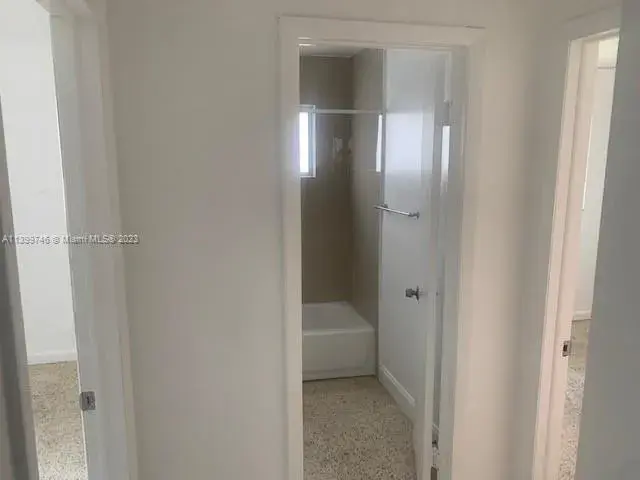 1143 NW 30th St # 1143, Miami FL 33127