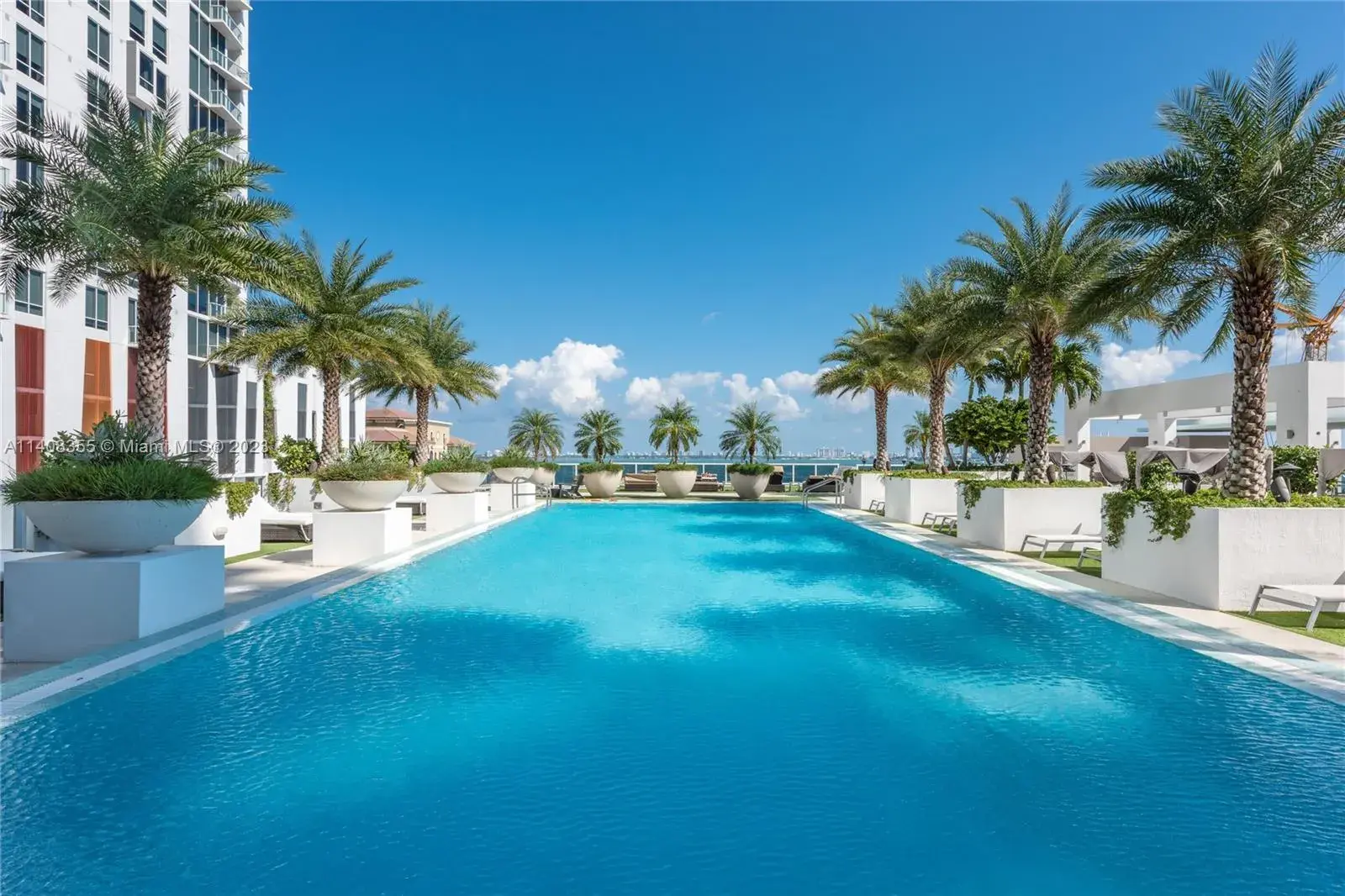 3 bedroom 2 bath Residential Lease for rent at 600 NE 27th St # 2605, Miami FL 33137