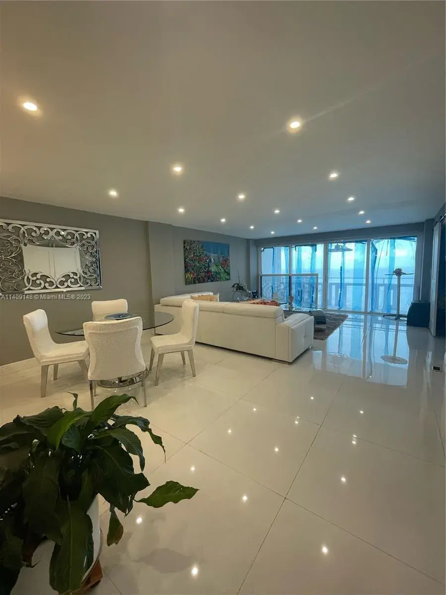 2 bedroom 2 bath Residential Lease for rent at 2000 S Ocean Dr # 1202, Fort Lauderdale FL 33316