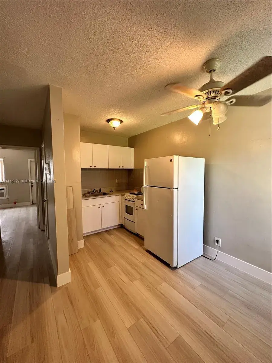515 SE 9th St # 3, Fort Lauderdale FL 33316