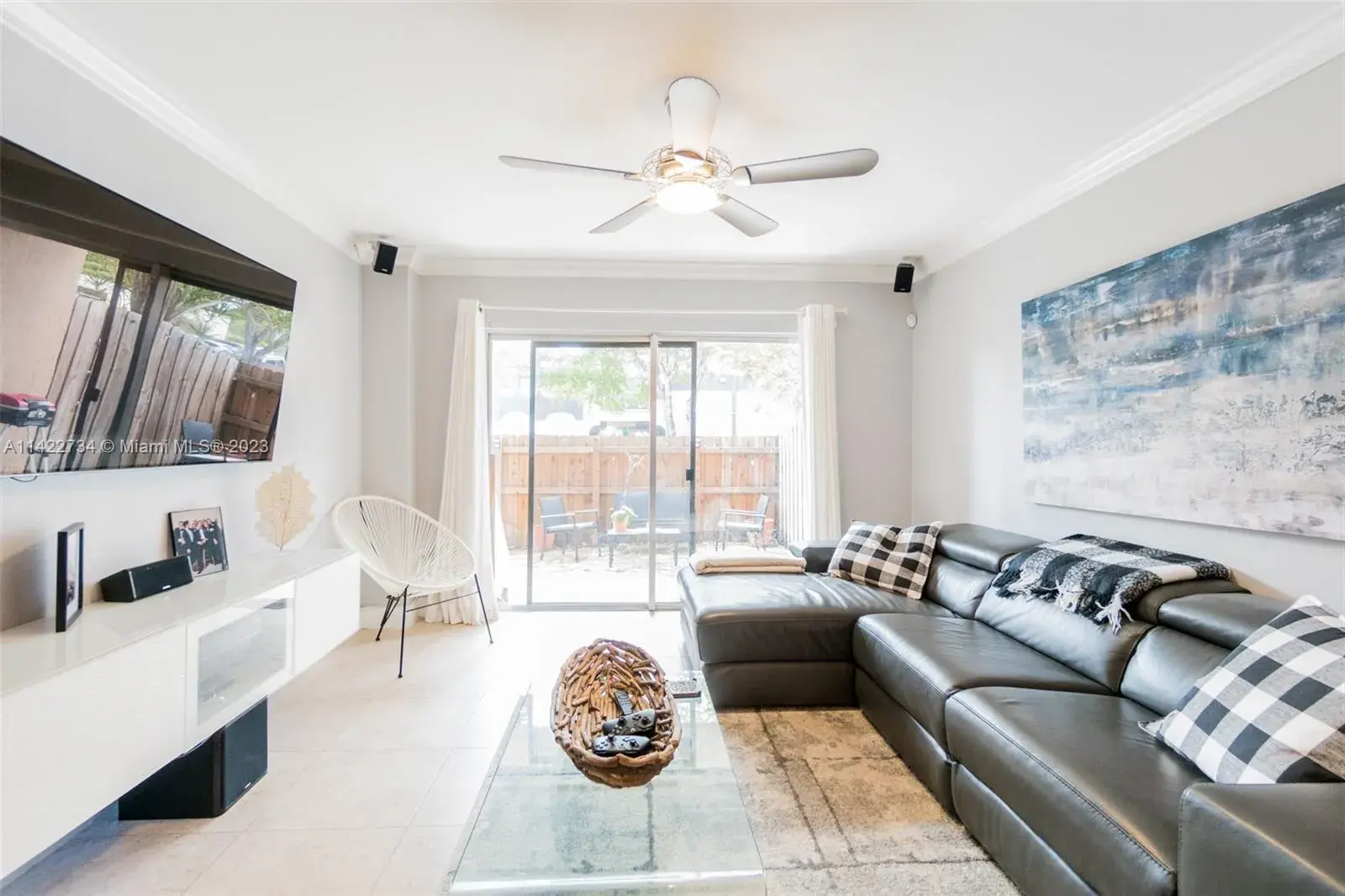 1 bedroom 1 bath Residential for sale at 10900 SW 104th St # 114, Miami FL 33176
