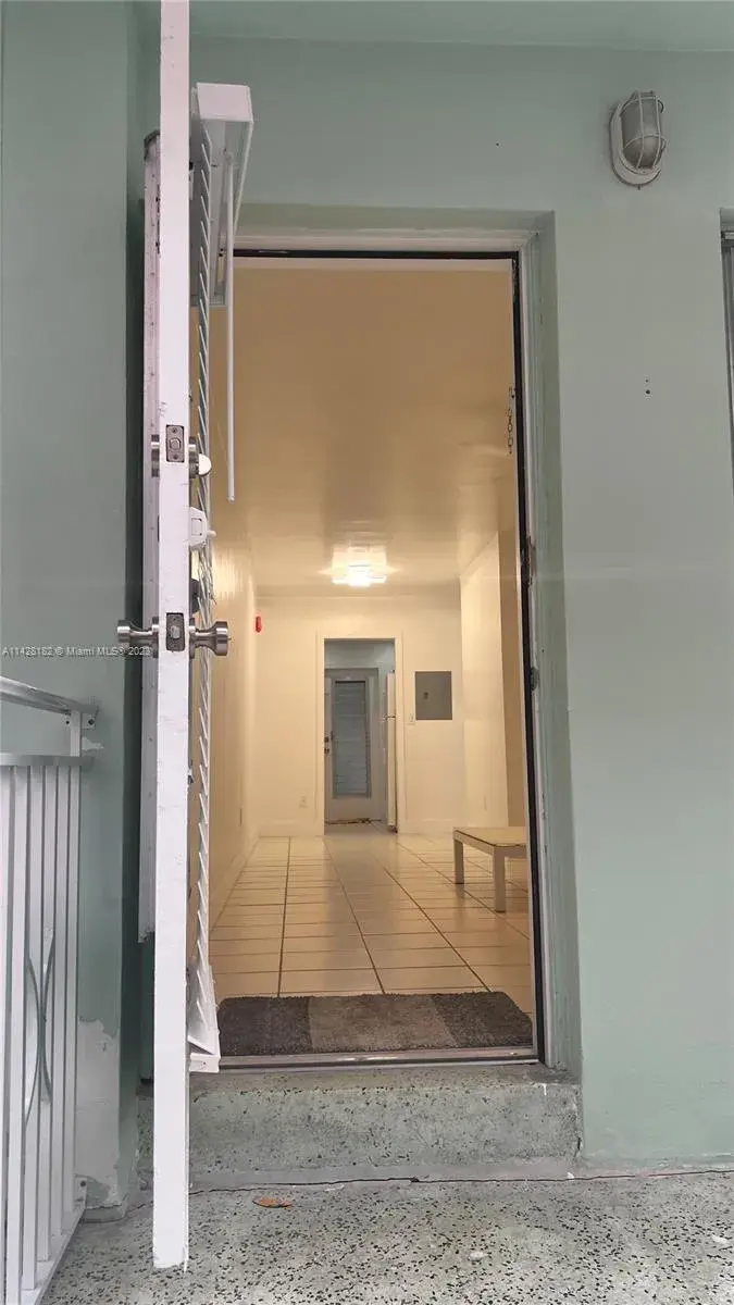 1 bath Residential for sale at 1234 Euclid Ave # 5, Miami Beach FL 33139