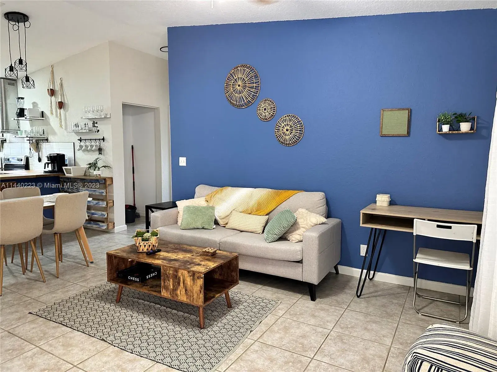 2 bedroom 1 bath Residential Lease for rent at 2238 Liberty St # B, Hollywood FL 33020